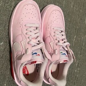 Nike Pink Sneakers